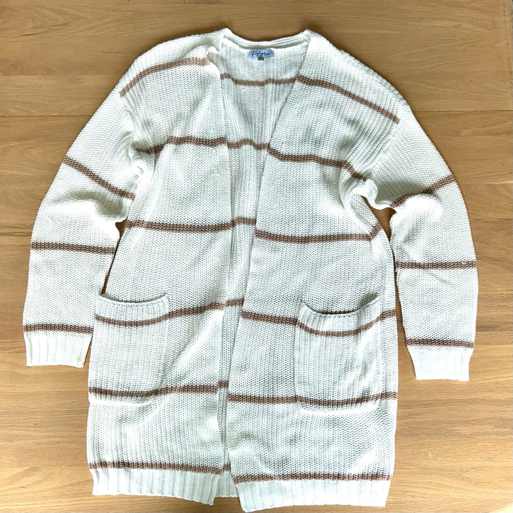 Pofagram Cream and tan Knit open cardigan size M